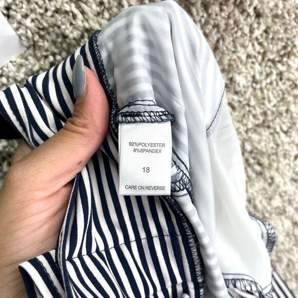 New York & Company Dress Pants Women’s 18 Navy Blue & White Striped Stretch Wide - Picture 7 of 8